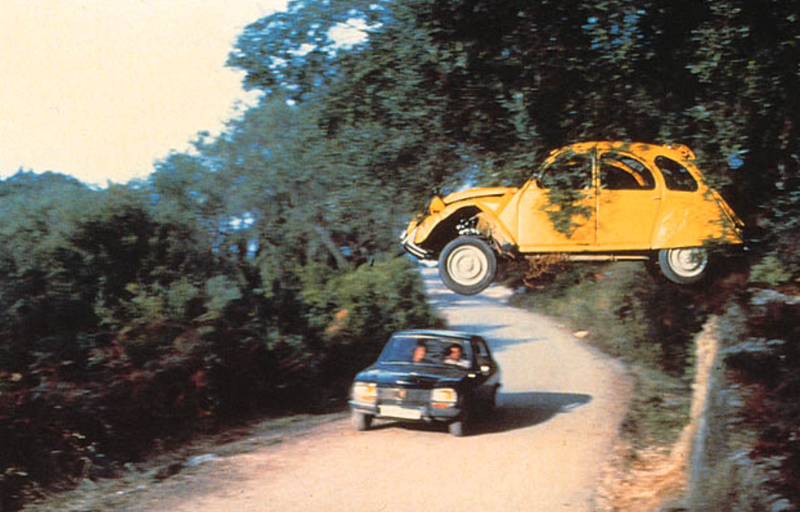 Illustration for article titled The Ten Greatest James Bond Movie Cars That Weren't Aston Martins